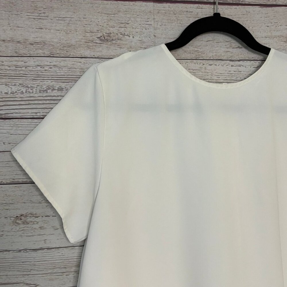 Uniqlo A-Line White Top Sz Med - Picture 3 of 6